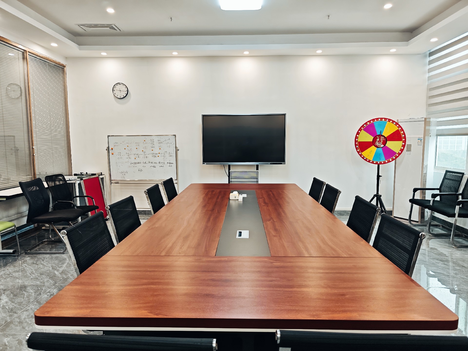会议室.jpg